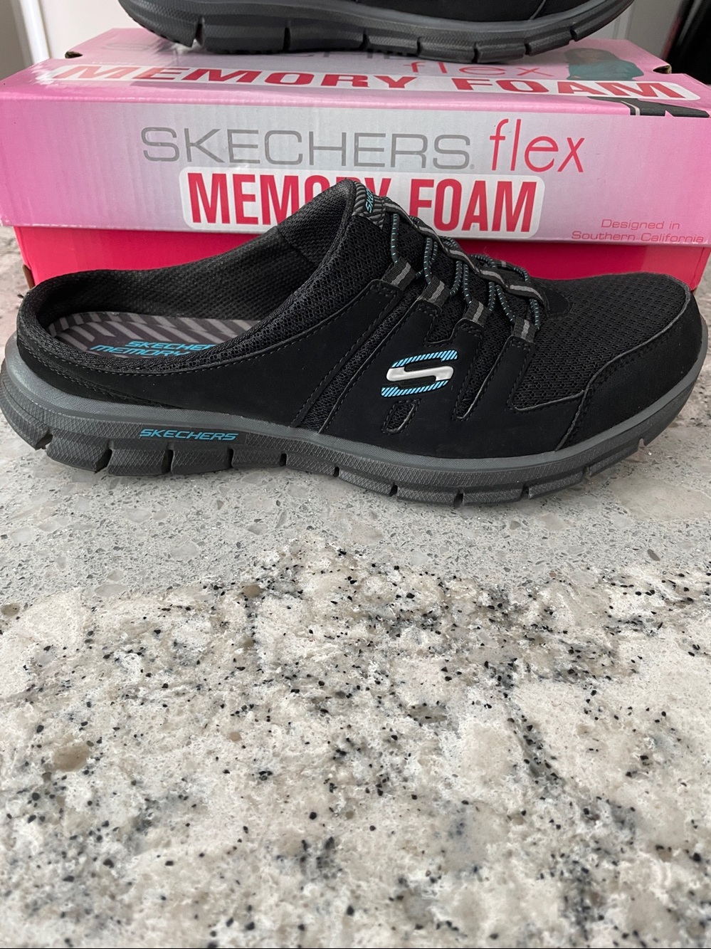 SKECHERS Flex Memory Foam Glider